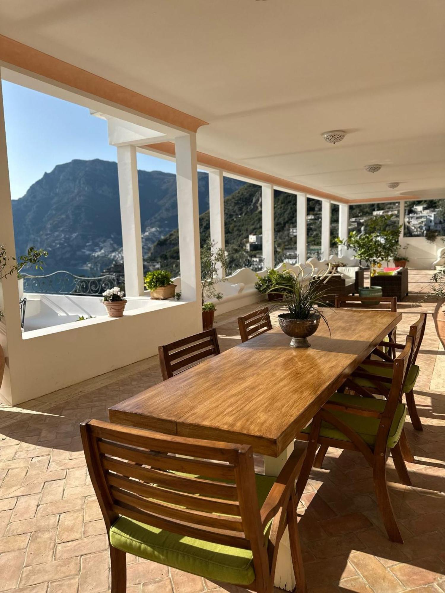 Villa Santa Chiara Positano Suites Exteriör bild