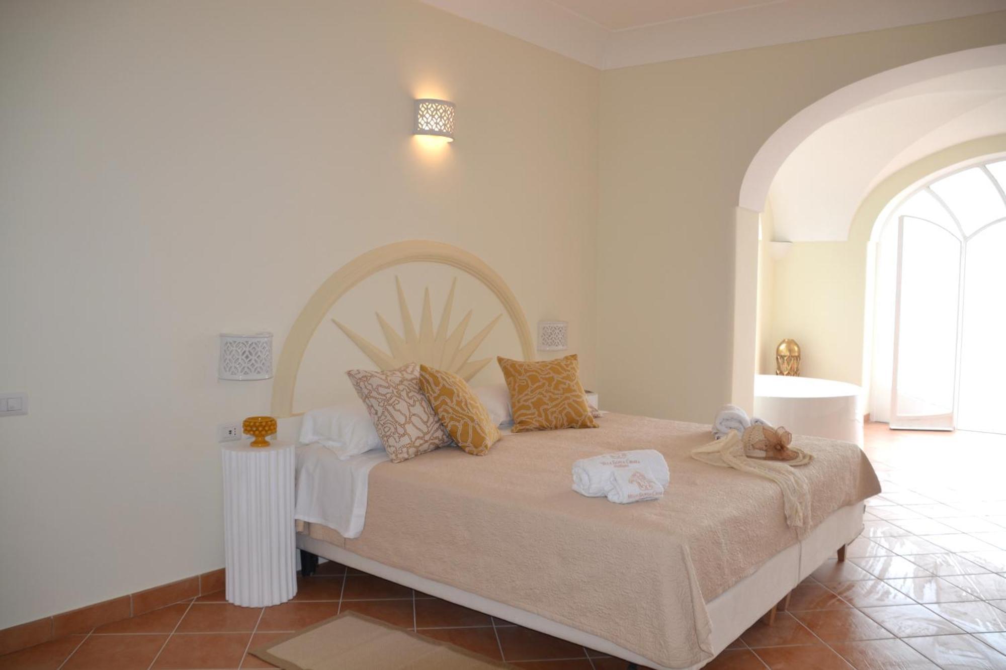Villa Santa Chiara Positano Suites Rum bild