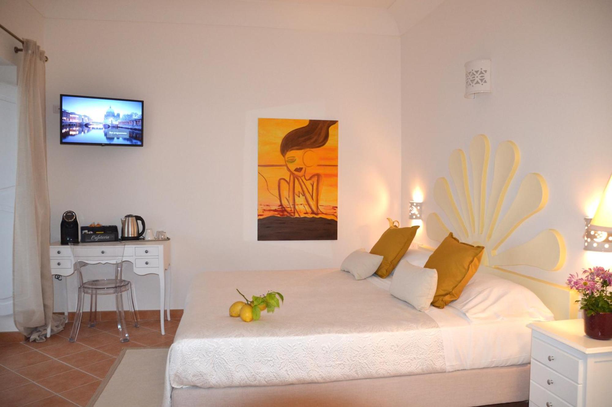 Villa Santa Chiara Positano Suites Exteriör bild