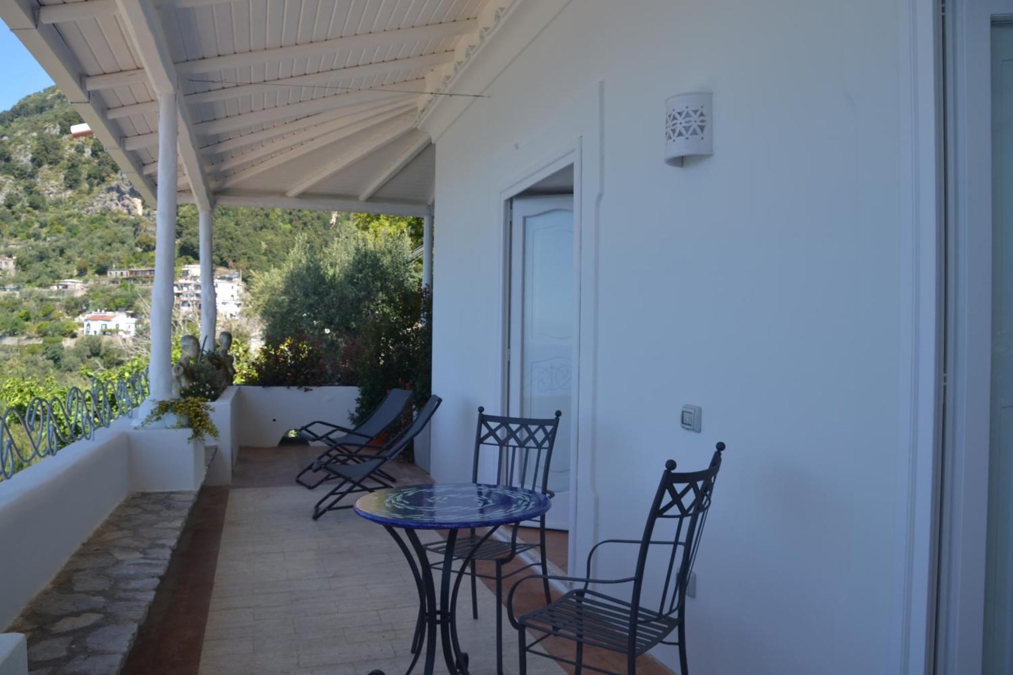 Villa Santa Chiara Positano Suites Exteriör bild